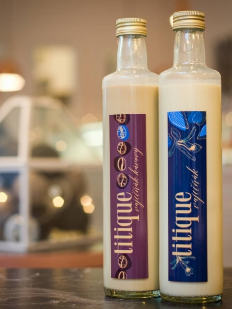 kristyna-klaban-gregorova_titique-vajecny-liker